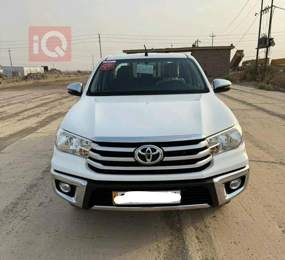 تويوتا هايلوكس